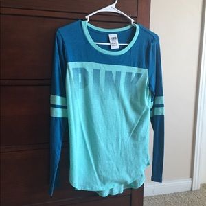 PINK Long sleeve crew shirt